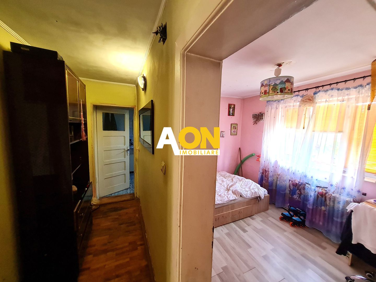 Casa 3 camere, 123mp, Teren 792 mp, Centru - Poză 9