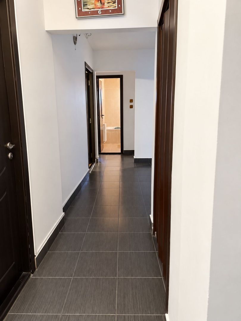 Soarelui | 3 camere | Decomandat | 2 băi | 2 balcoane | Etaj3 | Centrala proprie - Poză 2