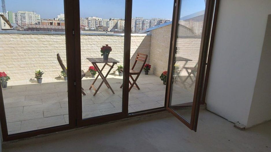 Dacia-Eminescu penthouse-mansarda terasa - Poză 1