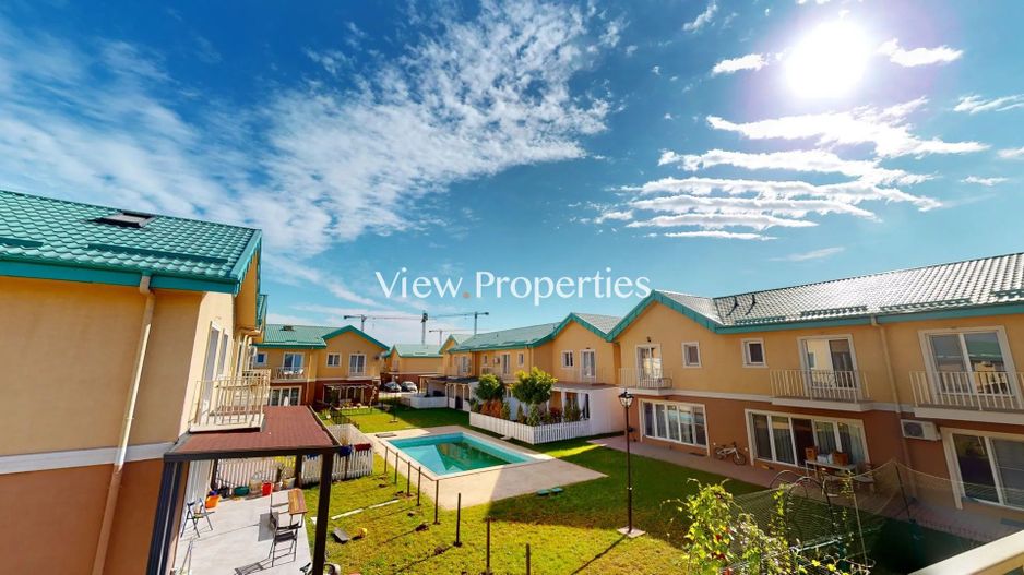 Vila 3 camere - Cosmopolis - Poză 1