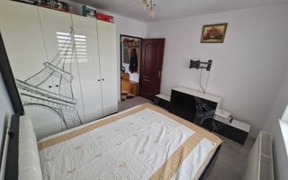 Apartament 3 camere - decomandat, mobilat, etaj 2/4, Cisnadie - Poză 1