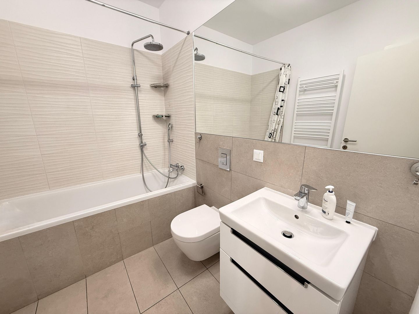 2 camere Ivy | Loc parcare subteran cu statie incarcare electrică - Poză 8