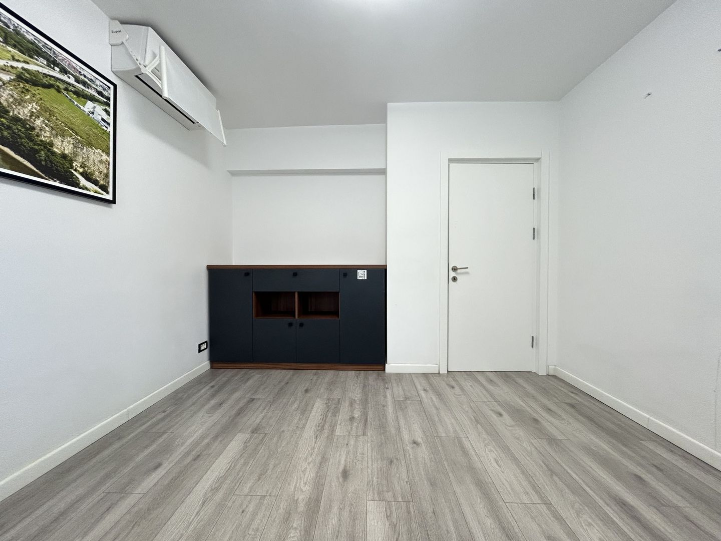 Spațiu pretabil sediu firmă sau activitate comercială - Tomis II - Poză 3