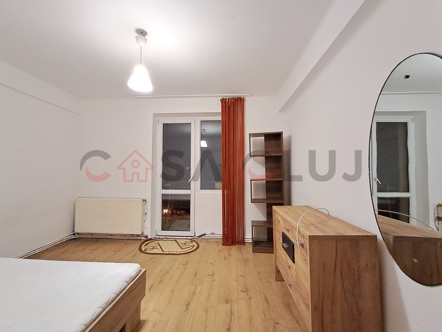 2 camere Decomandate, Etaj 2/4, Zona Horea!! - Poză 4