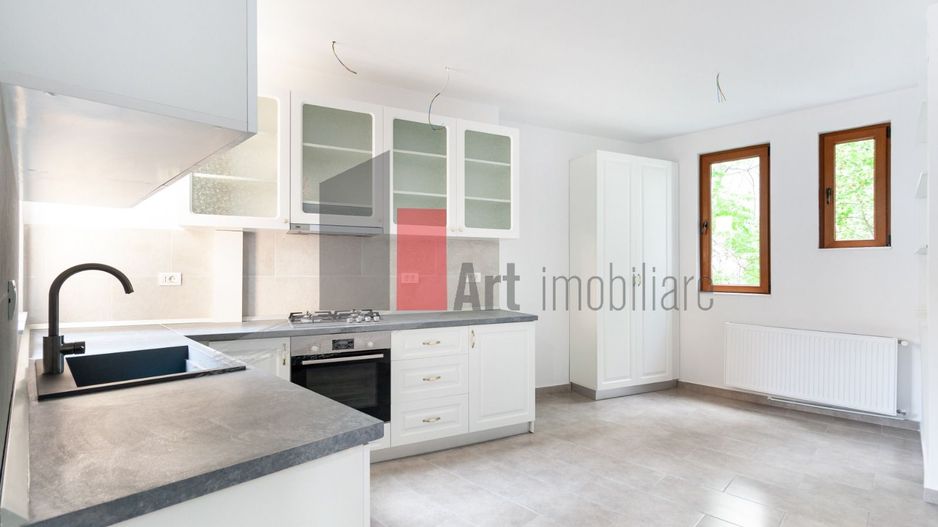 Apartamentul "ZORAGARRIA", Armeneasca,finisat lux, PRIMII LOCATARI DUPA RENOVARE - Poză 10