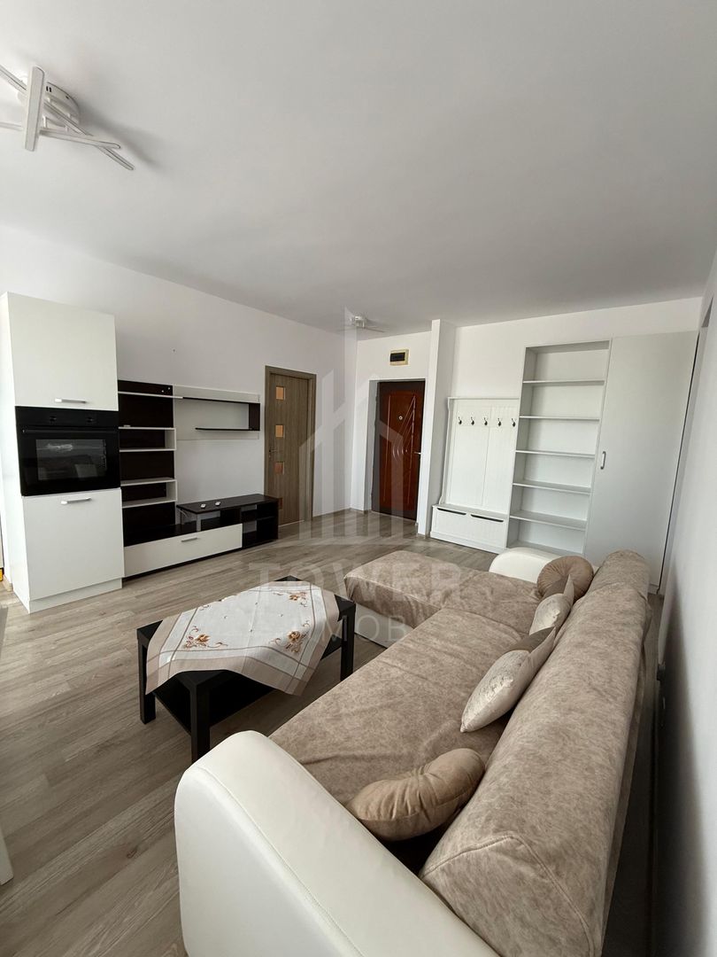 Apartament 3 camere decomandat - Poză 4