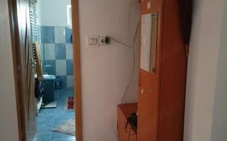 Apartament 2 camere Dambovita cu centrala - Poză 7