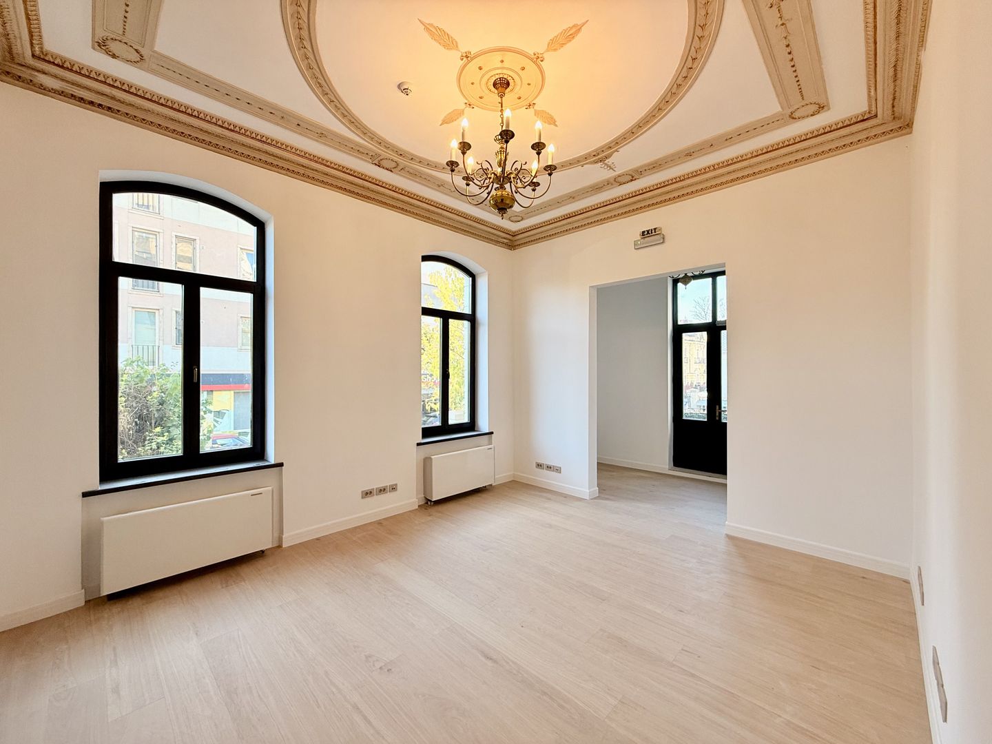 Vila 626 mp utili parcare Gradina Icoanei Dacia - Poză 13