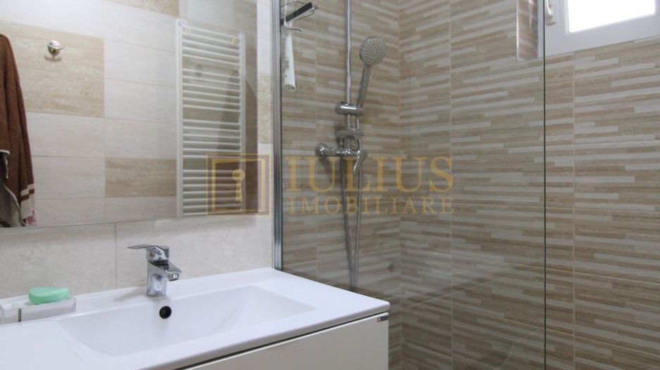 3 camere, 2 bai, centrala proprie - Poză 18