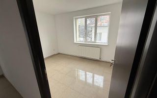 Casa de inchiriat - Ultracentral 324 mp utili + curte - Poză 3