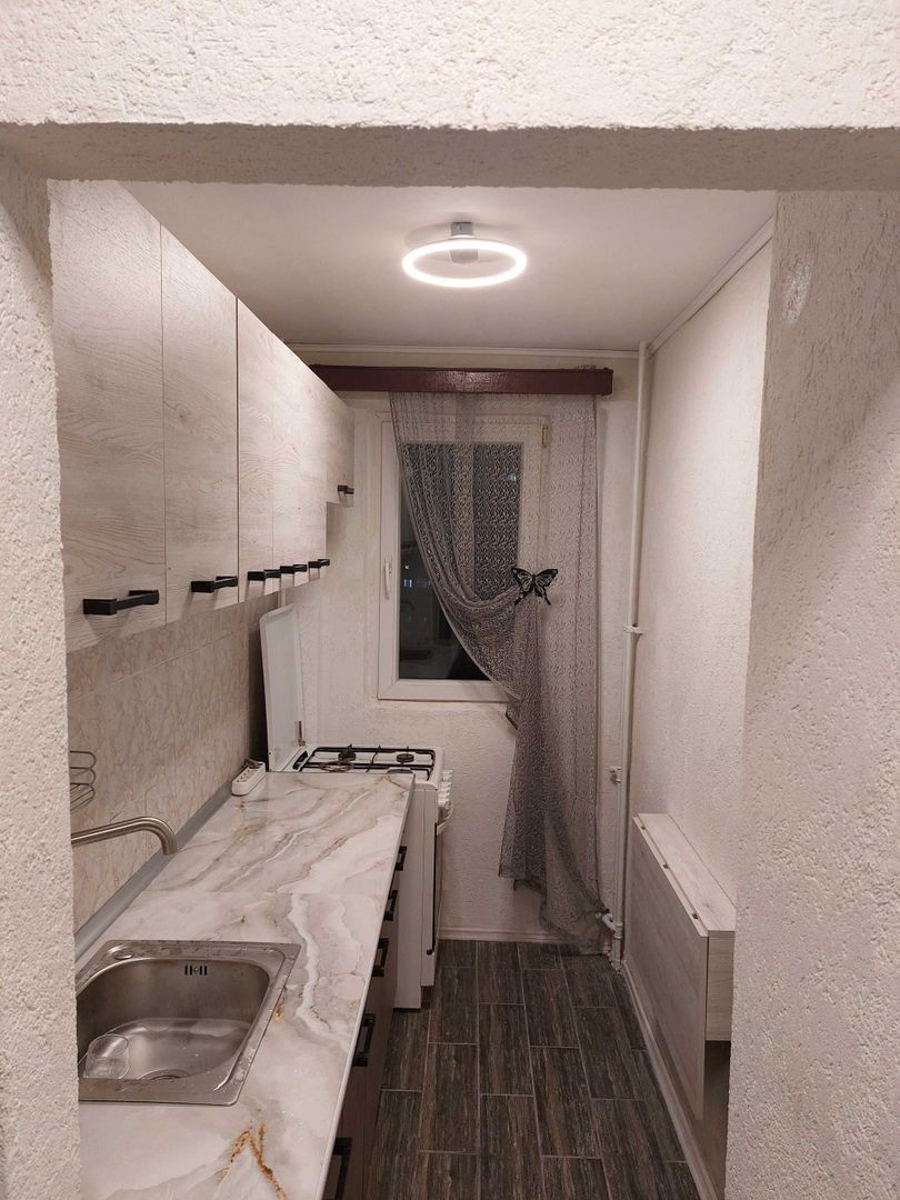 Facultatea de Constructii Bucuresti Tei dna Ghica 2 camere decomandate - Poză 1