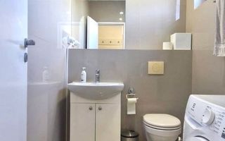 Vila 4 camere Pipera/Tunari *parcare 2 + terasa si gradina* - Poză 12