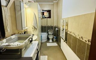 Casa moderna Vladesti | Zona Exclusivista | Curte interioara | - Poză 4