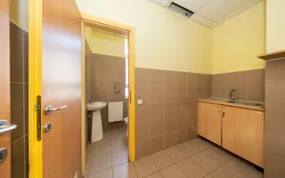 CENTRUL CIVIC | Cladire multifunctionala | 612 mpu | Spatiu comercial - Poză 14