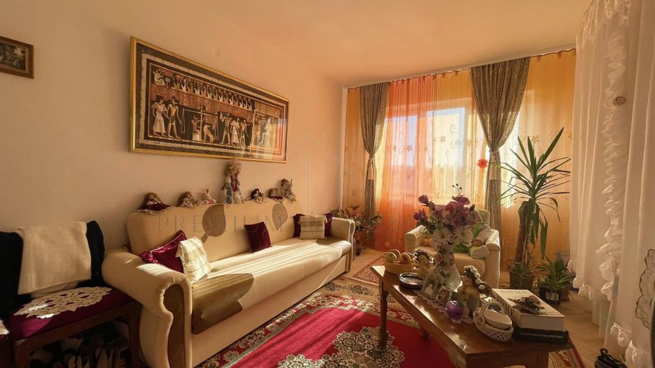 Apartament 3 Camere - Zona centrala - Poză 2