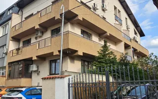 Apartament 3 camere si loc de parcare - Poză 12