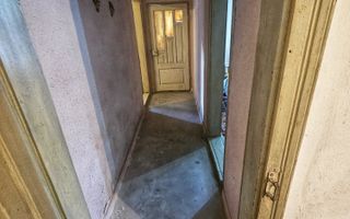 Exclusivitate! Casă cu teren generos în Sat Olteni, Com.Teișani - Poză 36