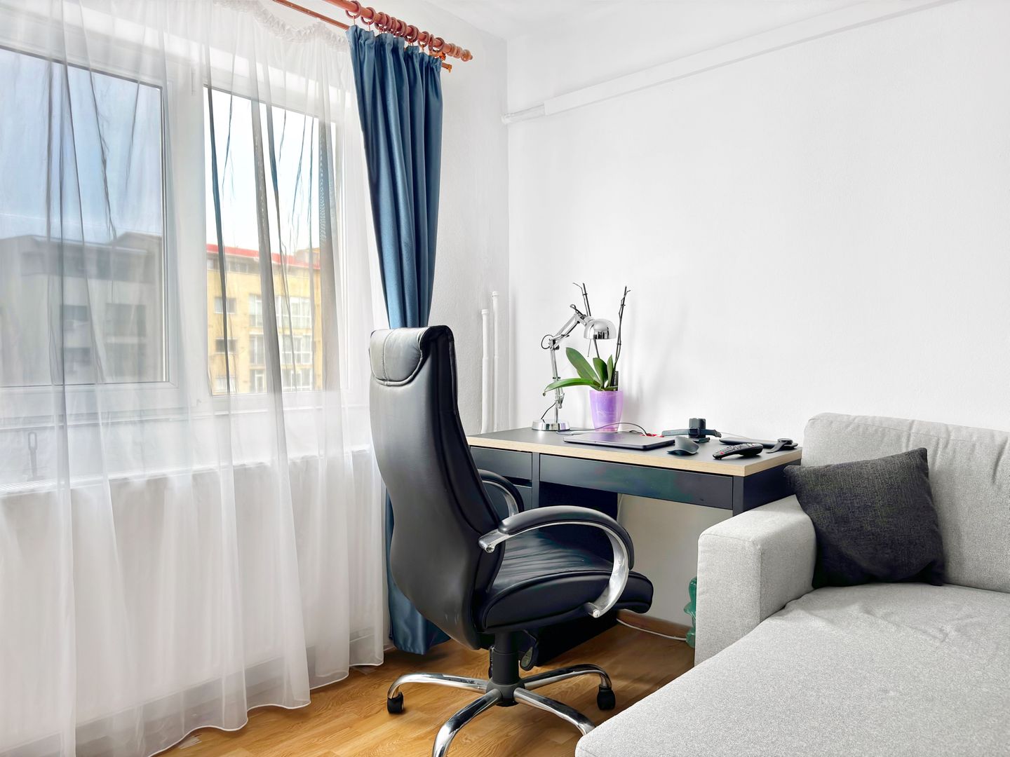 De vanzare | Decomandat 2 camere | Et 3 | Finisaje moderne | Soarelui - Poză 6