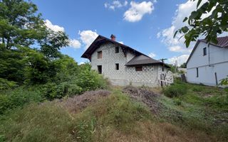 Casa in centrul or.Ialoveni - Poză 3