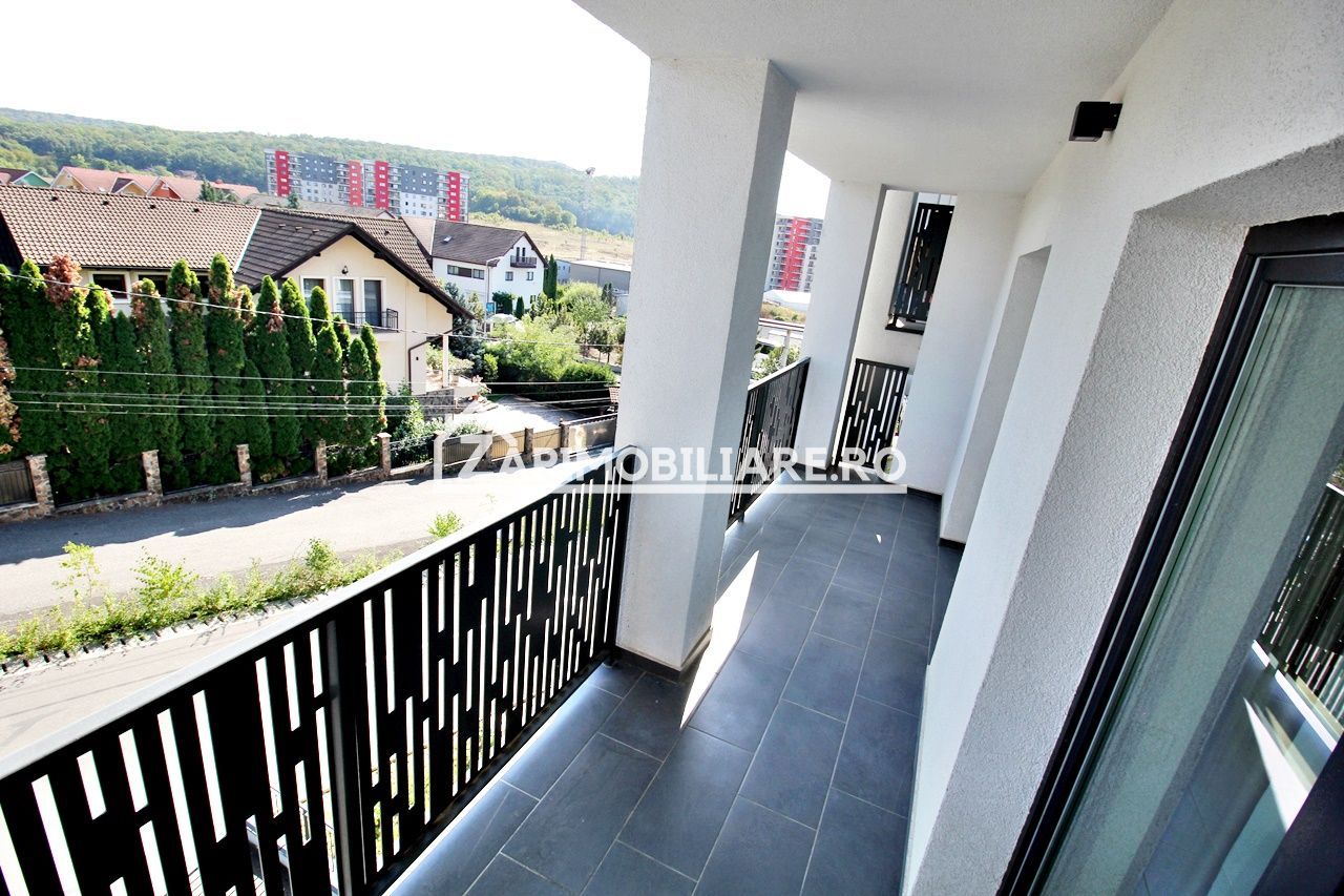 Apartament 3 camere,90mp,2 bai,1 pivnită,2 balcoane,bloc nou - Poză 7