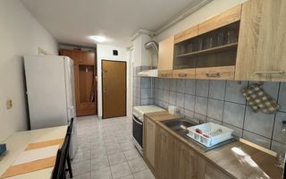 Apartament 3 camere zona Medicina - Poză 8