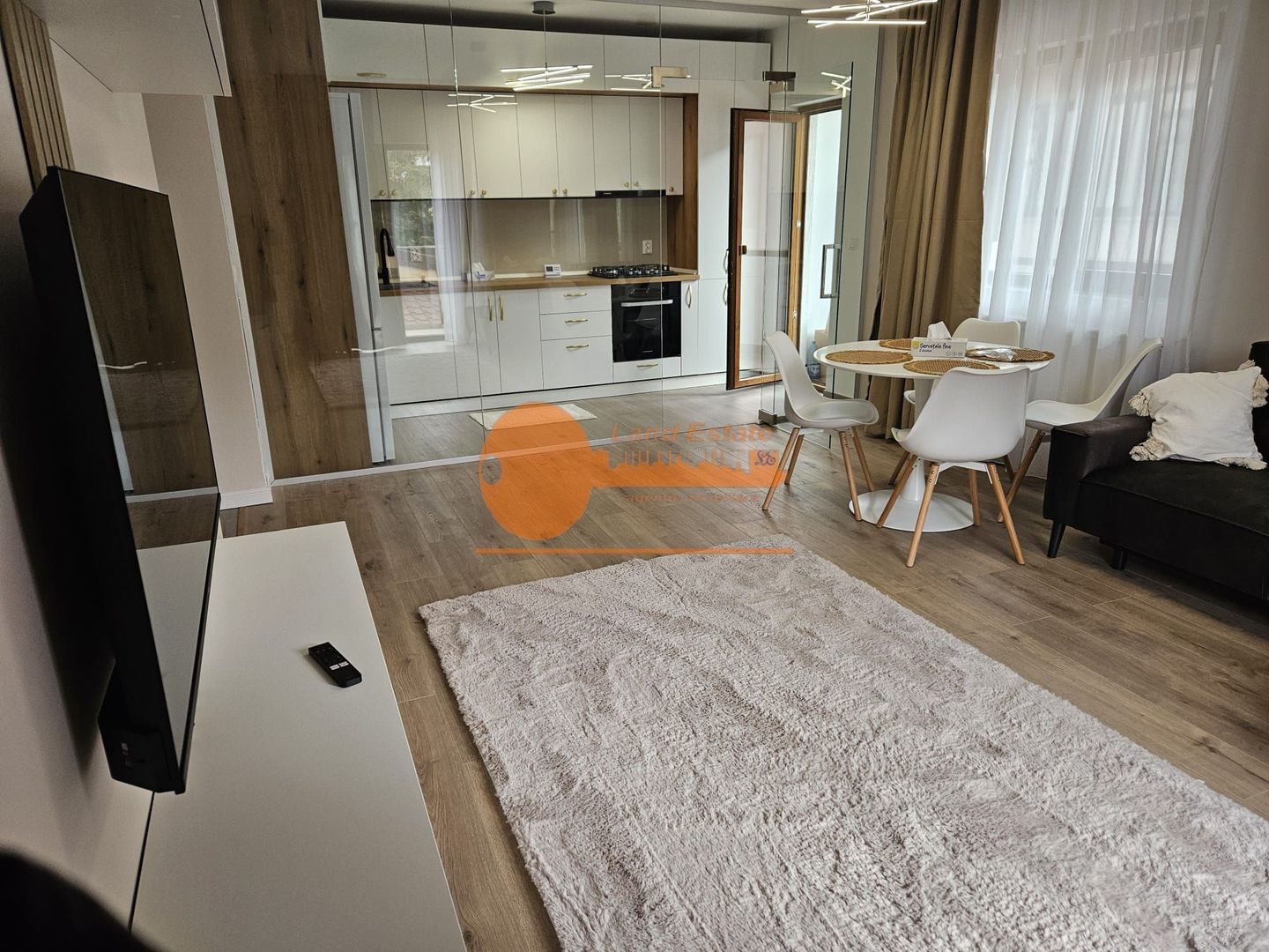 Apartament cu 2 camere in zona Crangasi - Giulesti (Bloc Nou) - Poză 1