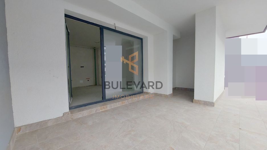 Apartament cu 3 camere+garaj+terasa de 25 mp ! - Poză 1