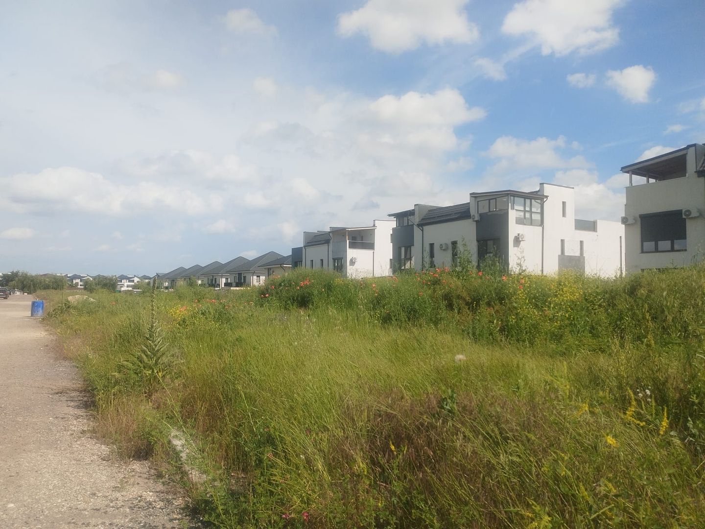 Teren 4.550 mp intravilan – Otopeni, oportunitate investiție - Poză 1