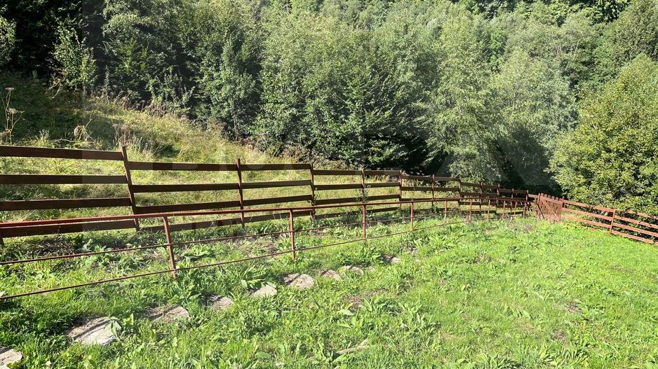 Casa individuala in constructie, pădure & priveliște spectaculoasă - Poză 4