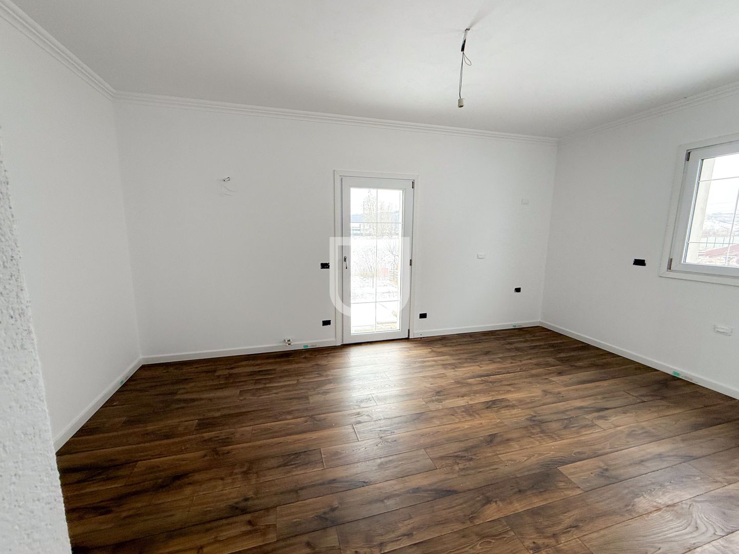 Casă S+P+E, 320 mp utili, teren 2.650 mp – zona Aurel Vlaicu, Suceava - Poză 13