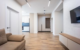 Vânzare apartament 2 camere 65 mp, str. Durlești - Poză 2