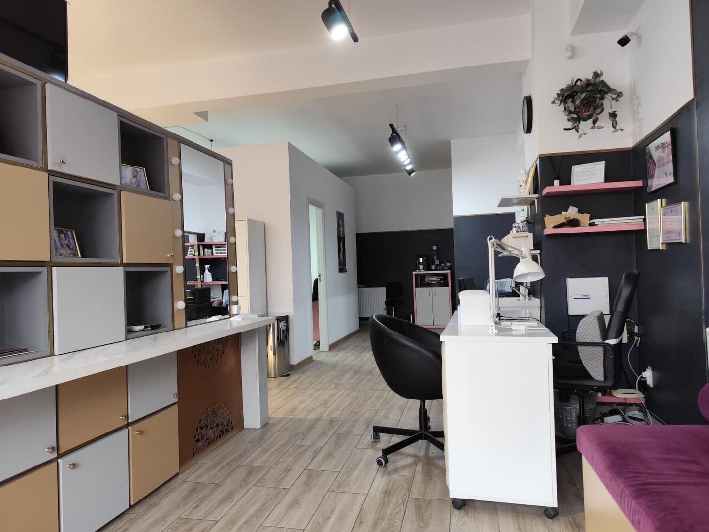 Inchiriere salon de infrumusetare – afacere la cheie, zona Lidl Iosia - Poză 7
