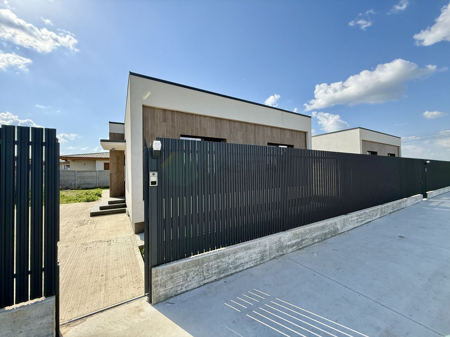 Casa individuala 4 camere Tunari-Lacul Pasarea - Poză 23