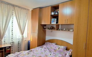 Apartament 3 camere decomandat 2 bai Bloc 1986 Apusului-str. Alesd - Poză 12