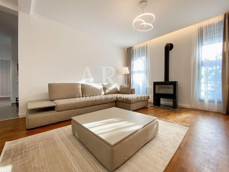 Vila individuala - complex exclusivist - PIPERA - - Poză 6