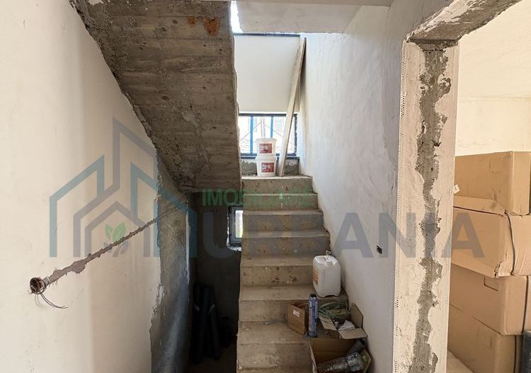 Duplex de vânzare, Valea Adâncă, Zona 5 Drumuri, 350 mp teren - Poză 5