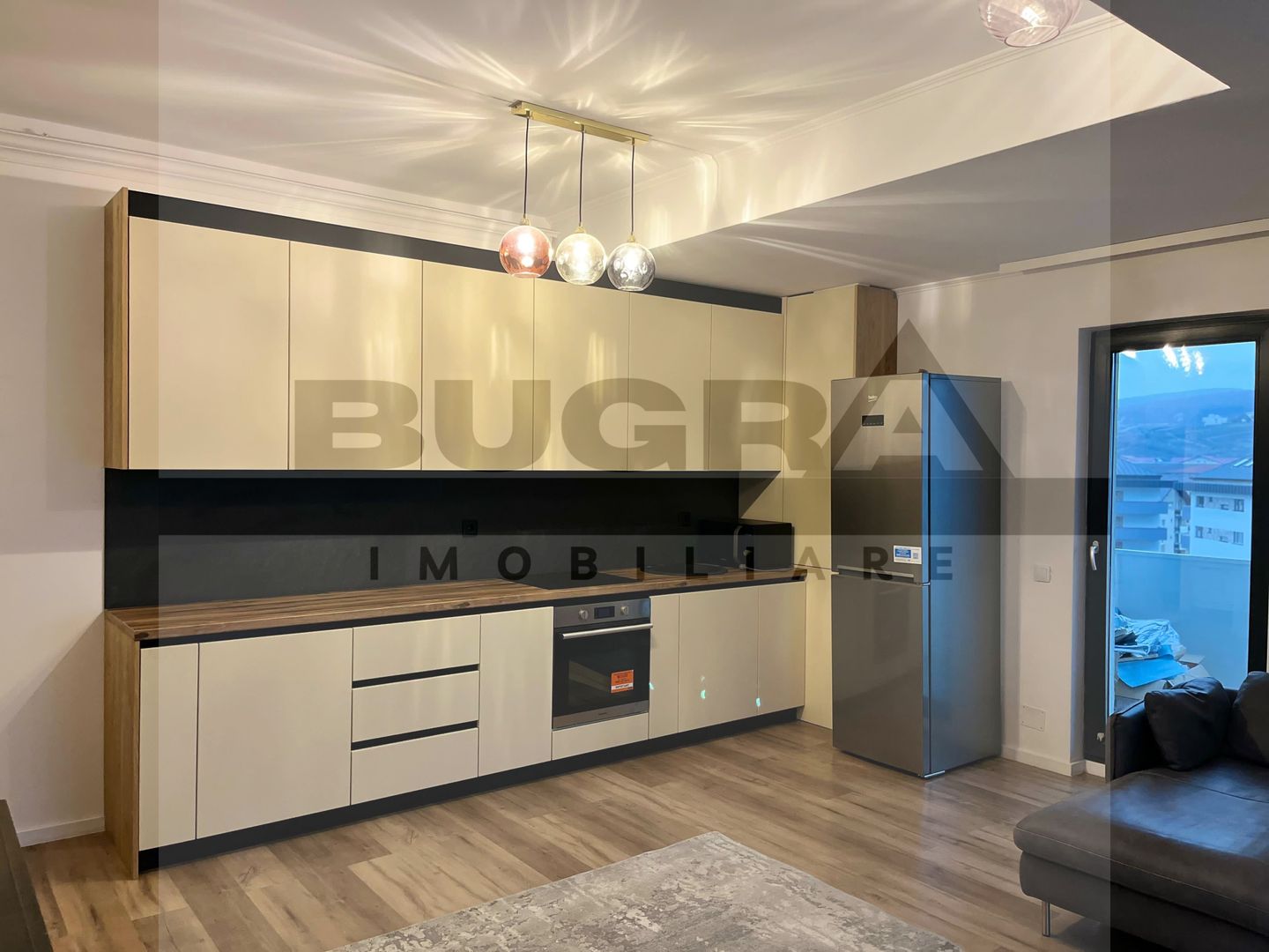 Apartament 3 camere, 58 mp, garaj, bloc nou, zona Eroilor - Poză 3