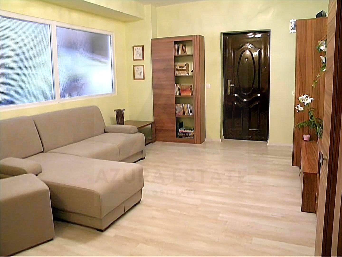 Apartament 4 camere 2 balcoane parcare privata zona Turnisor - Poză 2