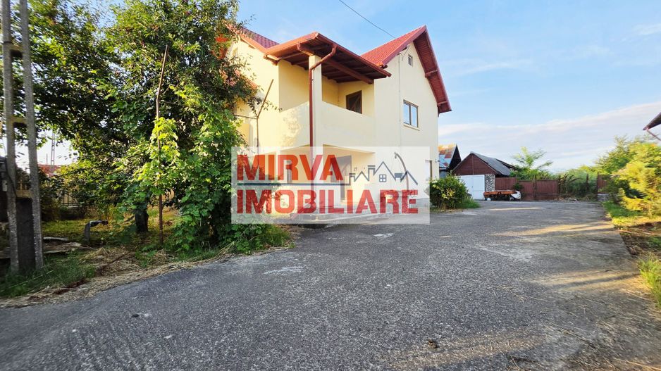 Casă 5 camere + teren generos 1700 mp – Ariceștii Rahtivani - Poză 2
