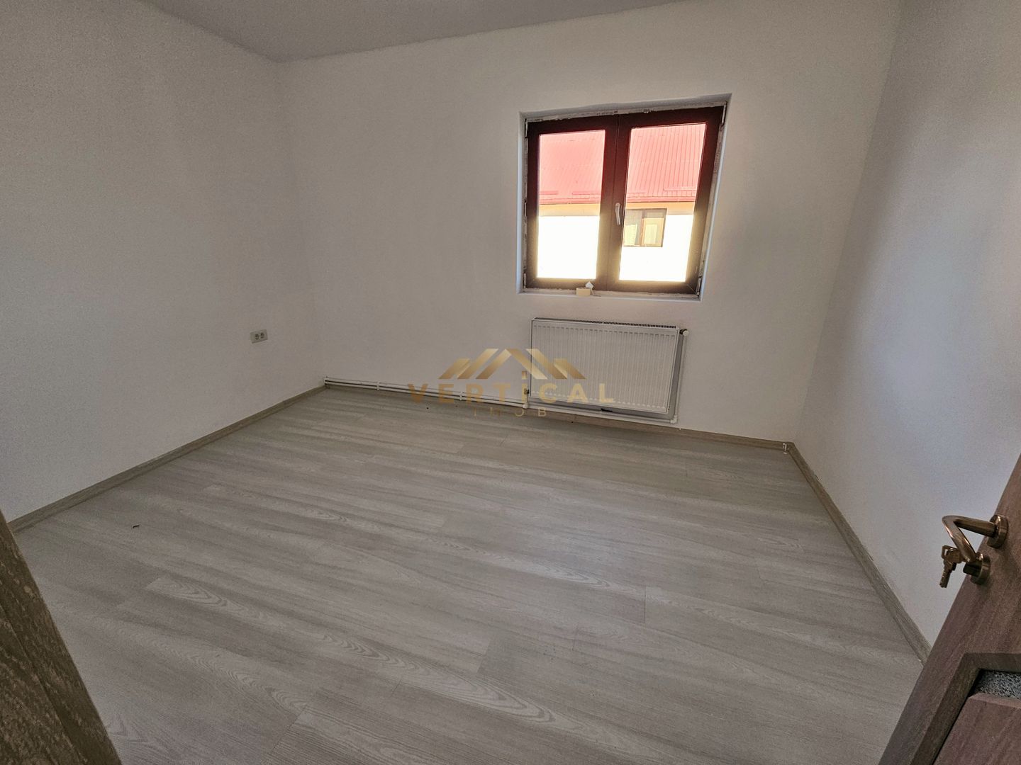 Vila 5 camere in comuna Berceni - Poză 12