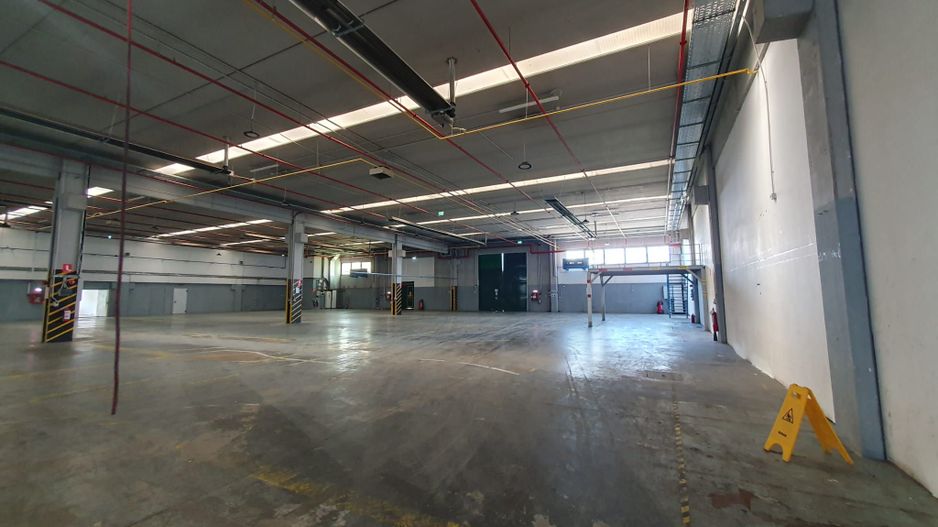 Hala productie /depozitare -zona C.  Sagului - Poză 5