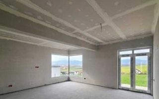 Casă panoramica 210 mp utili D+P+pod pivnita si teren 350 Sura Mare - Poză 2