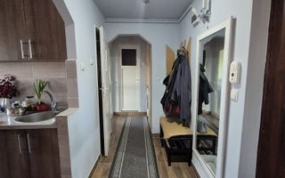 COMISION 0 | Apartament 2 camere | decomandat | zona Micro 1 - Poză 10