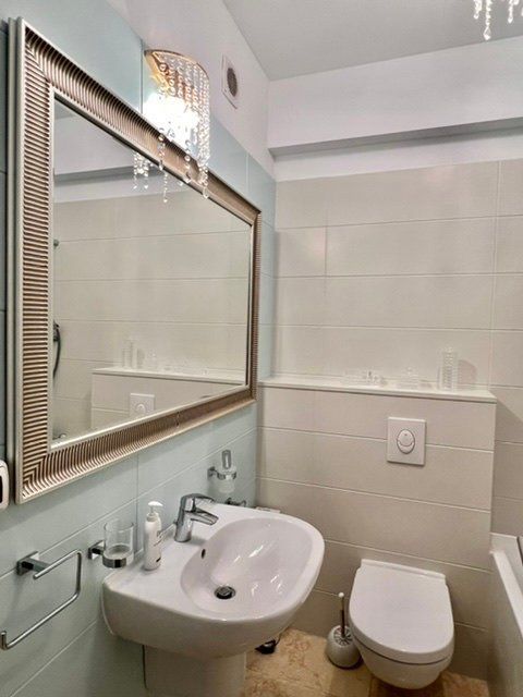 Apartament cu 2 camere decomandat în Calea Victoriei - Poză 14