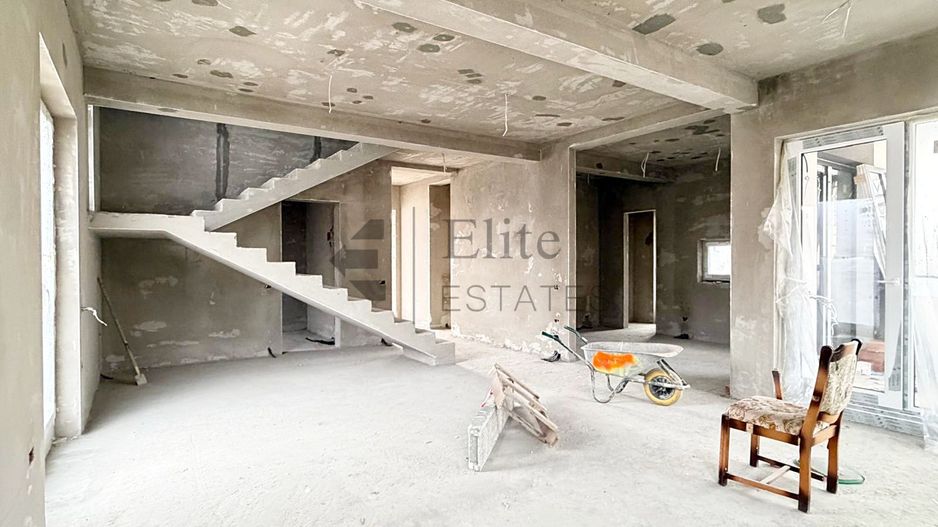 Vila / Casa de vanzare in Oradea, zona Dealuri - Poză 11