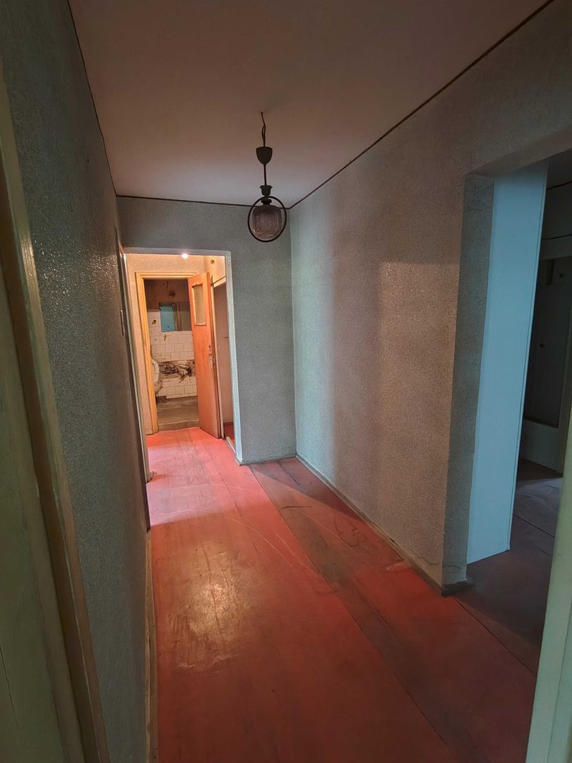 De vânzare: apartament 4 camere - Apusului - Gorjului - Militari - Poză 2