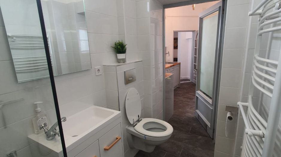 All-inclusive Studio Ultracentral Location - Romana - Poză 16