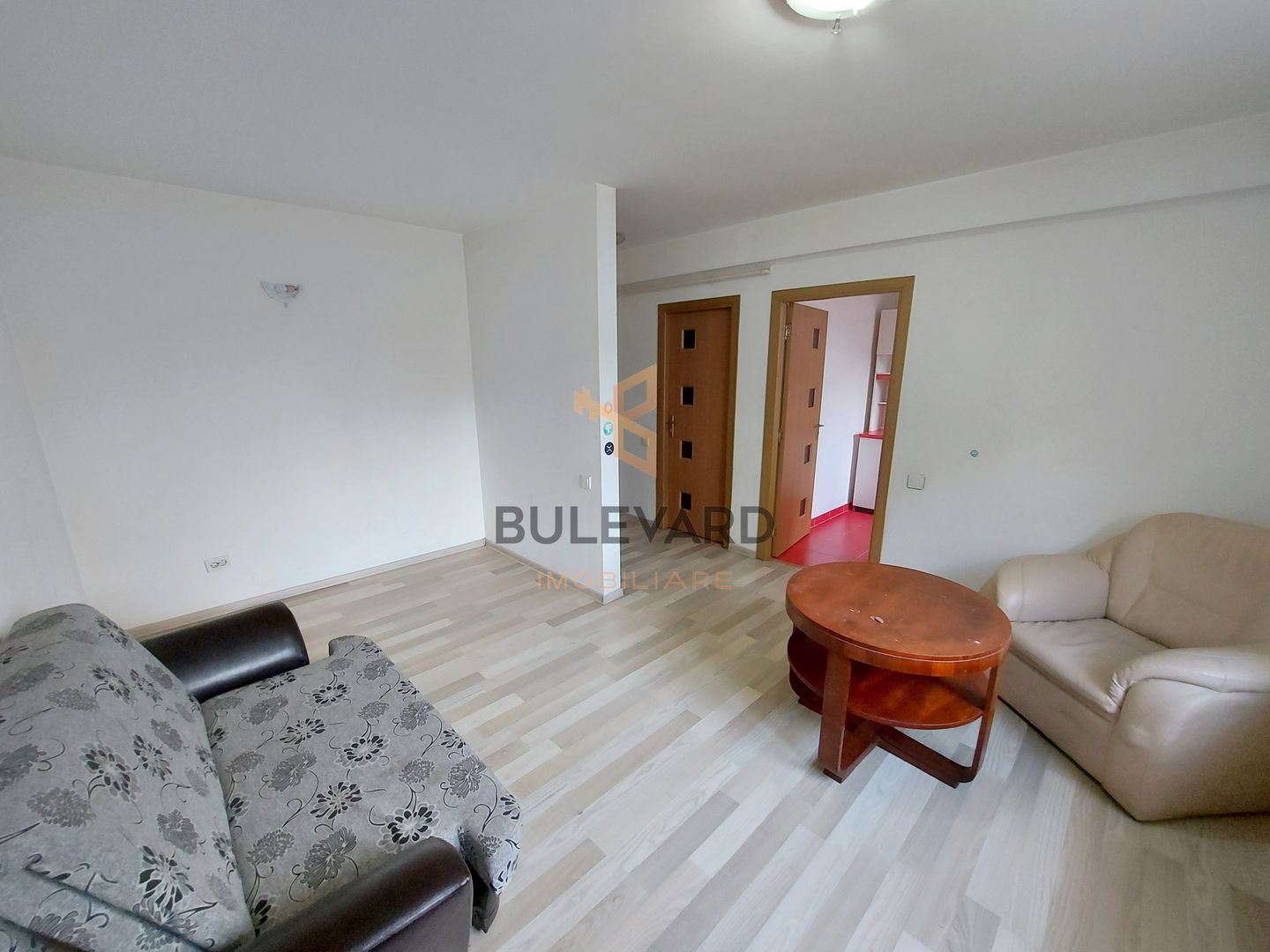 Apartament cu o camera+parcare, zona Eroilor! - Poză 4