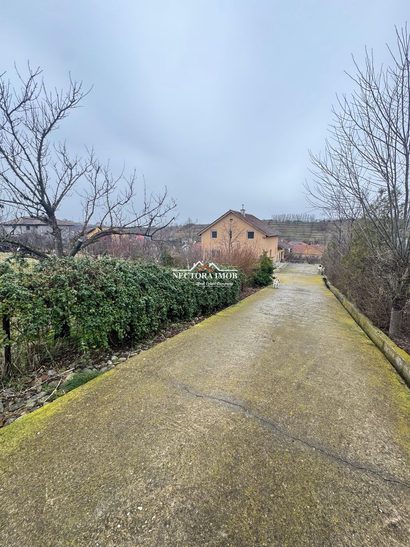 NECTORA IMOB Exclusivitate-Casa S+P+M,Str. Sofiei, 144mp+ 2192mp teren - Poză 2