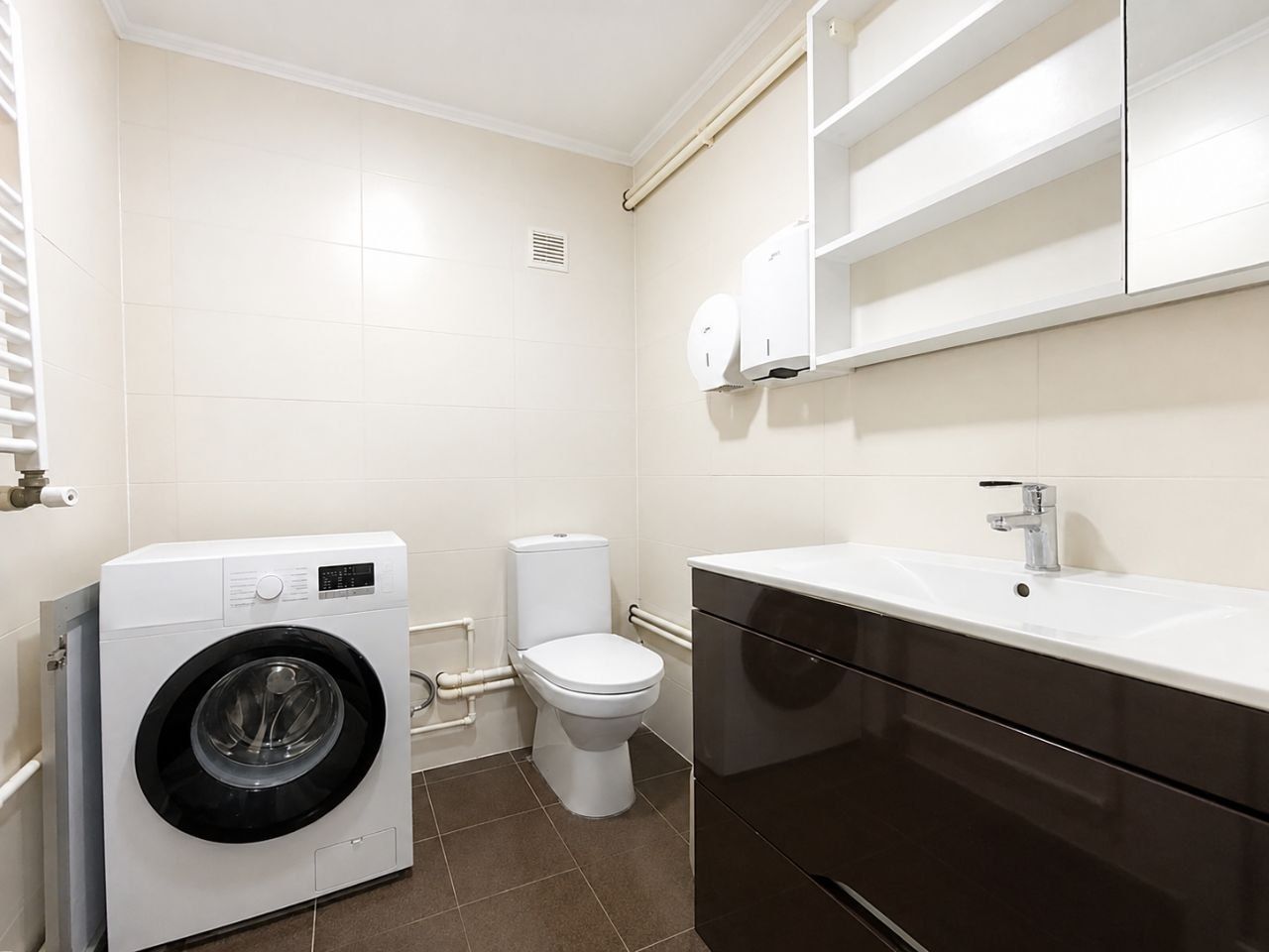 Casă 157,4 m² cu teren 15,3 ari – Holercani - Poză 35